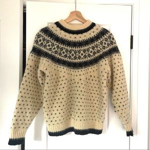 Vintage 100% Wool Icelandic Lopapeysa Sweater